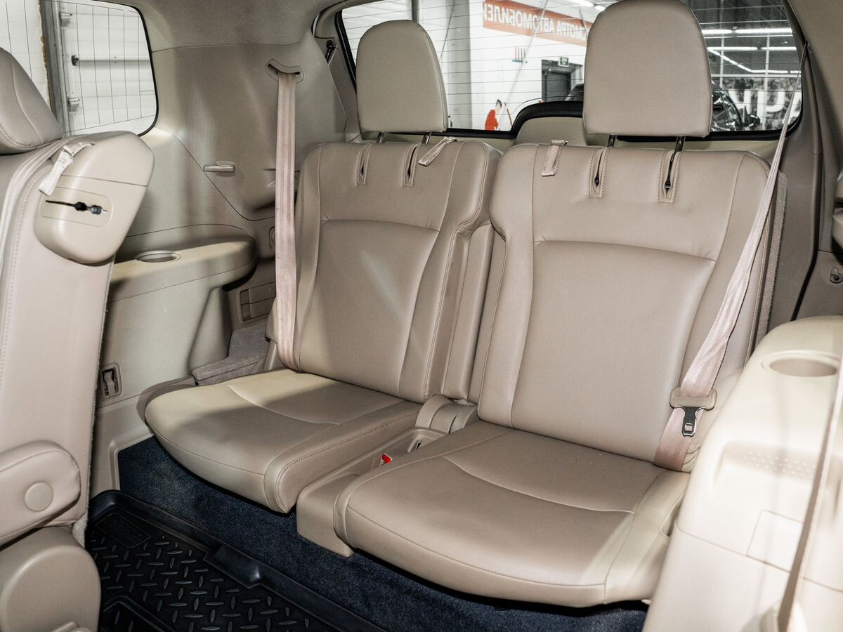 Toyota Highlander 2011 - фото автомобиля