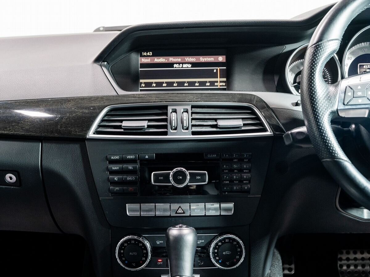 Mercedes-Benz C-Class 2011 - фото автомобиля