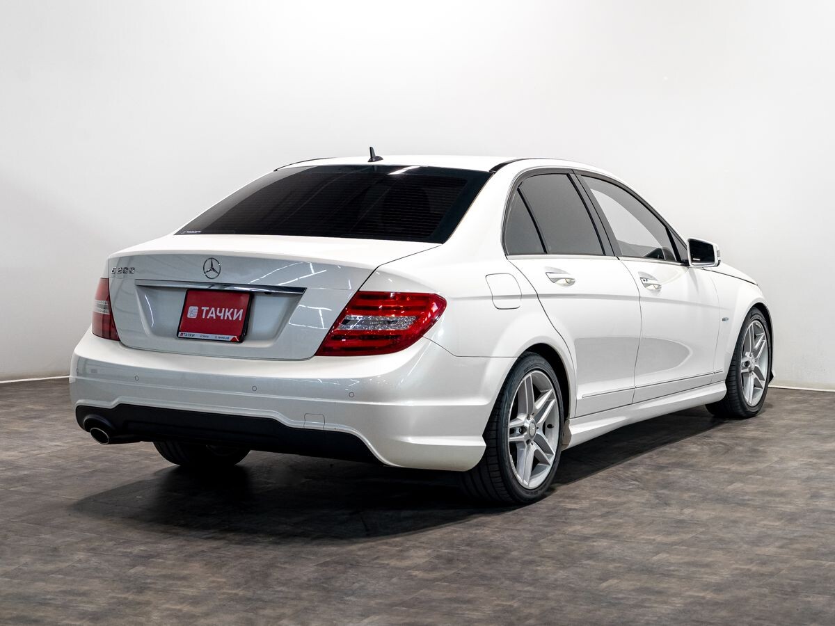 Mercedes-Benz C-Class 2011 - фото автомобиля