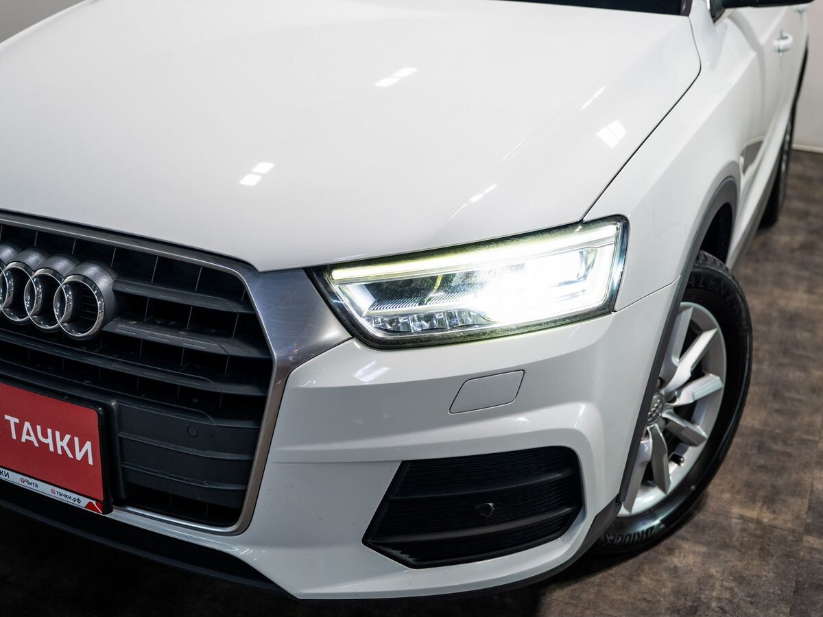 Audi Q3 2015 - фото автомобиля