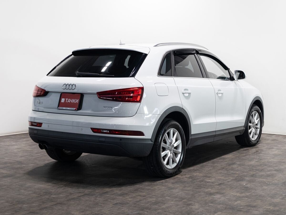 Audi Q3 2015 - фото автомобиля