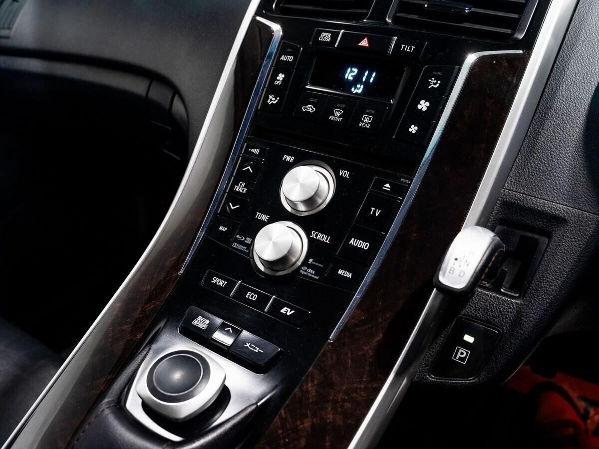 Toyota Sai 2015 - фото автомобиля