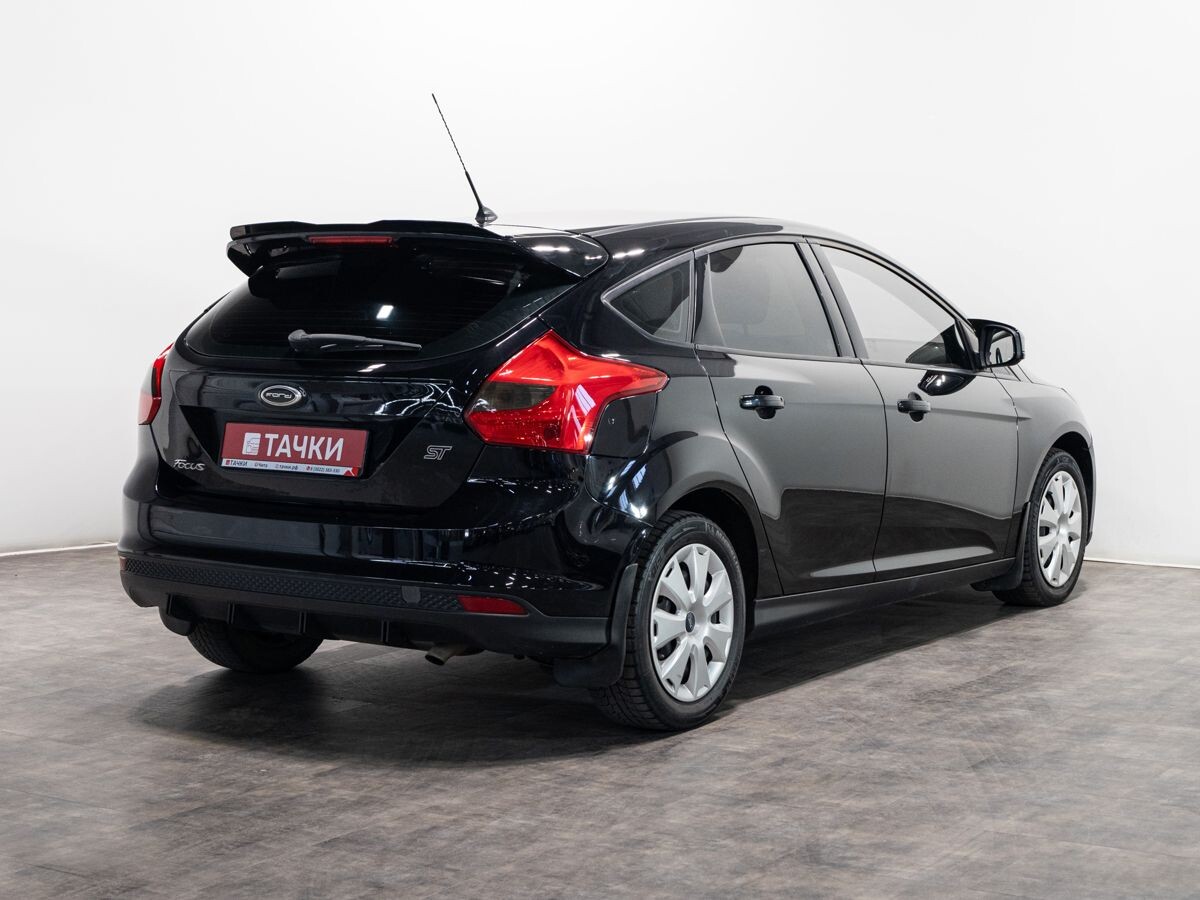 Ford Focus 2014 - фото автомобиля