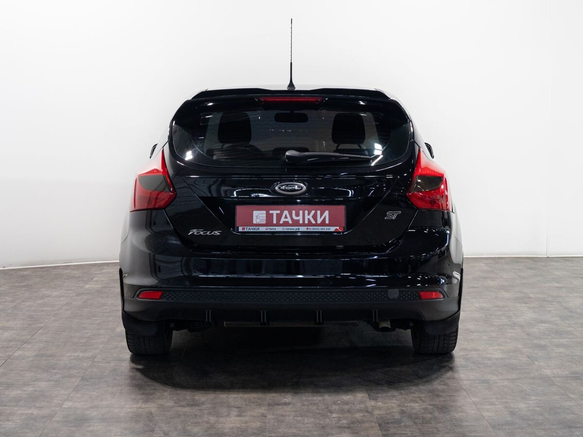 Ford Focus 2014 - фото автомобиля