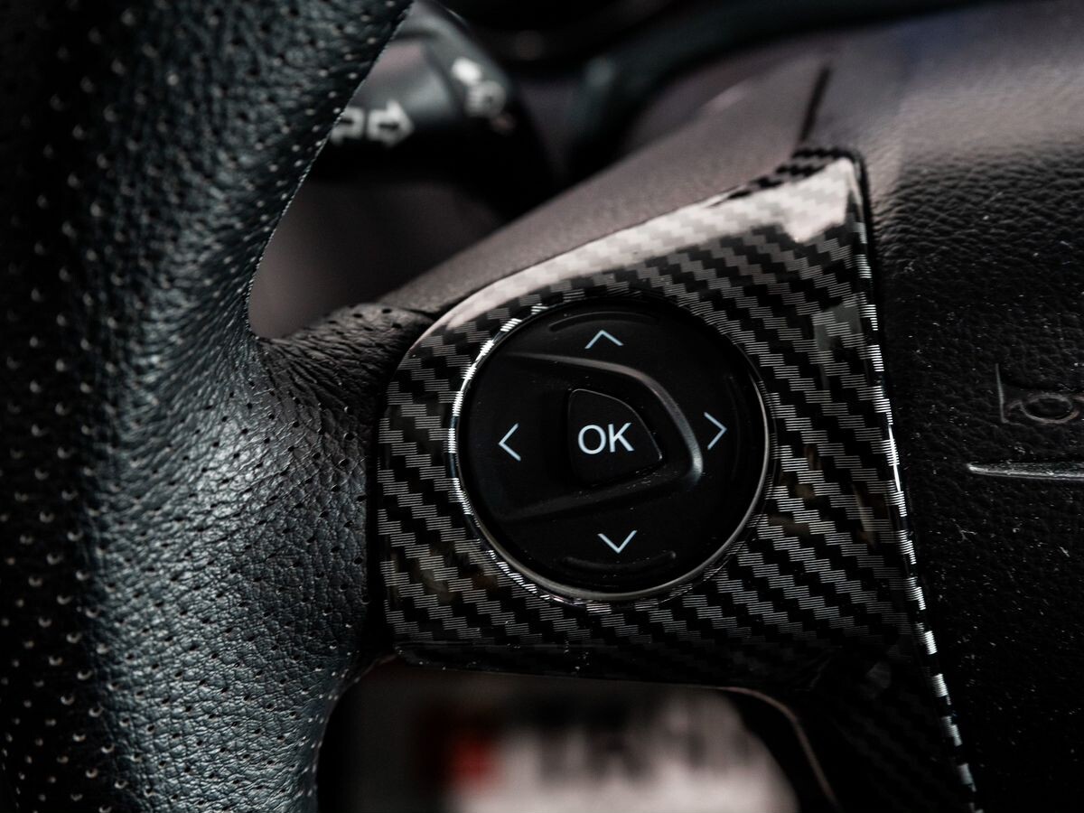 Ford Focus 2014 - фото автомобиля
