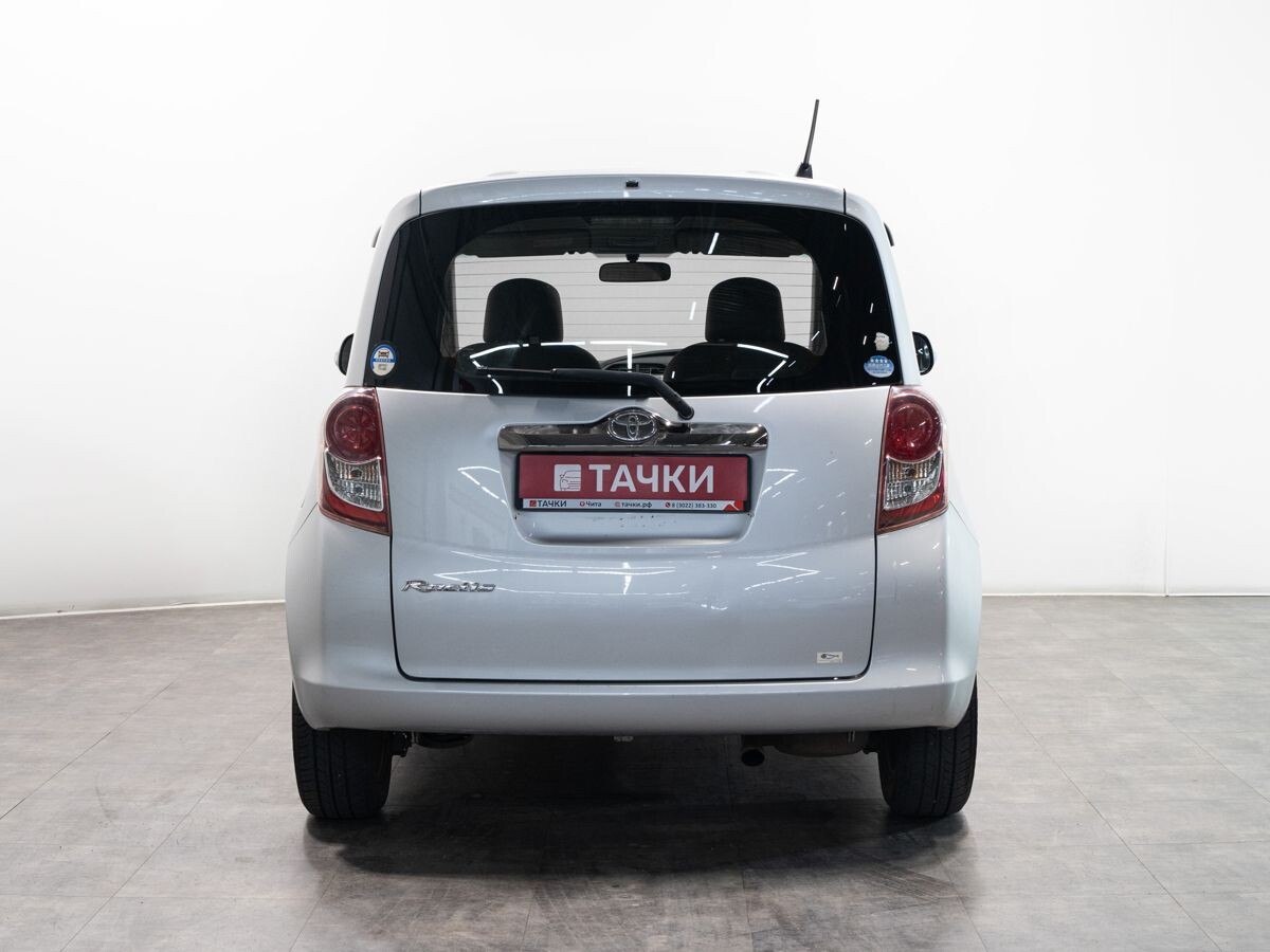 Toyota Ractis 2009 - фото автомобиля