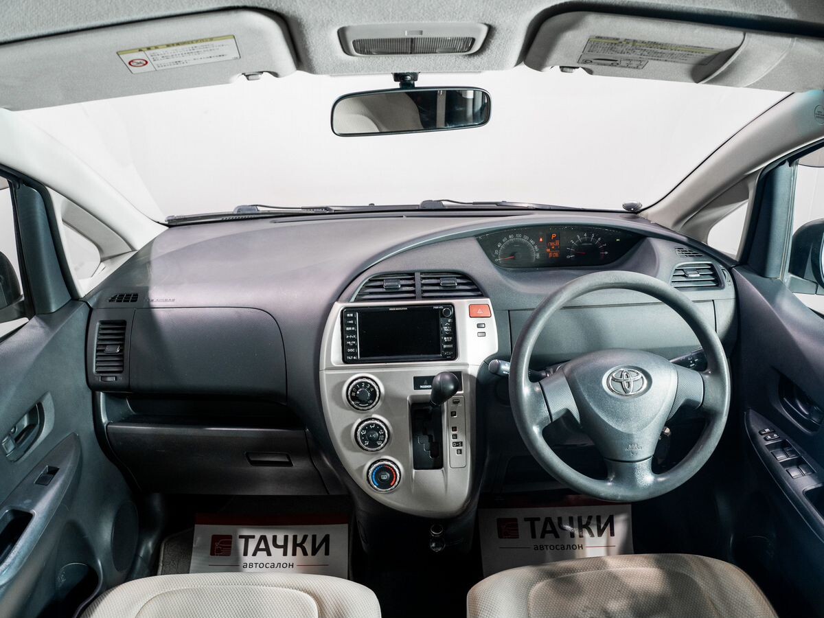 Toyota Ractis 2009 - фото автомобиля