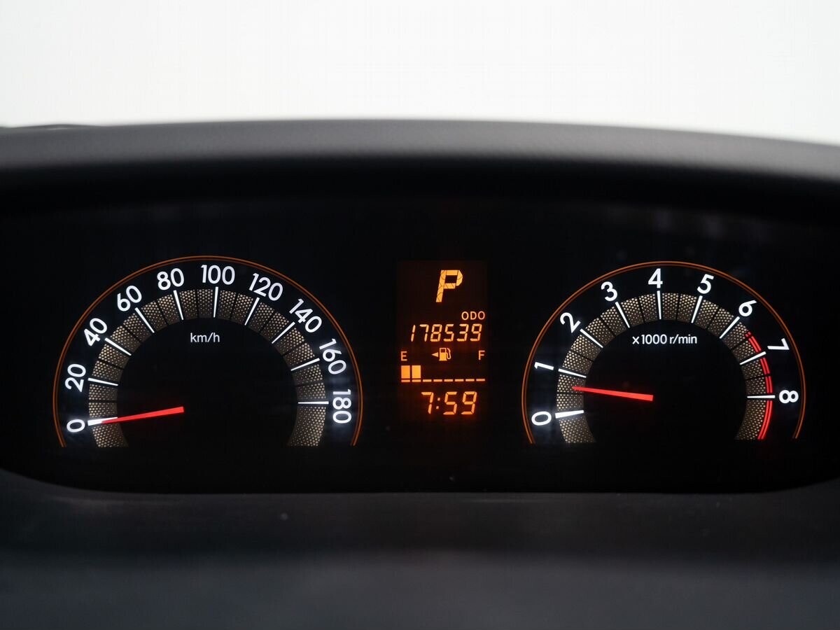 Toyota Ractis 2009 - фото автомобиля