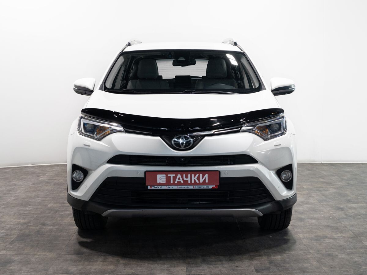 Toyota RAV4 2017 - фото автомобиля