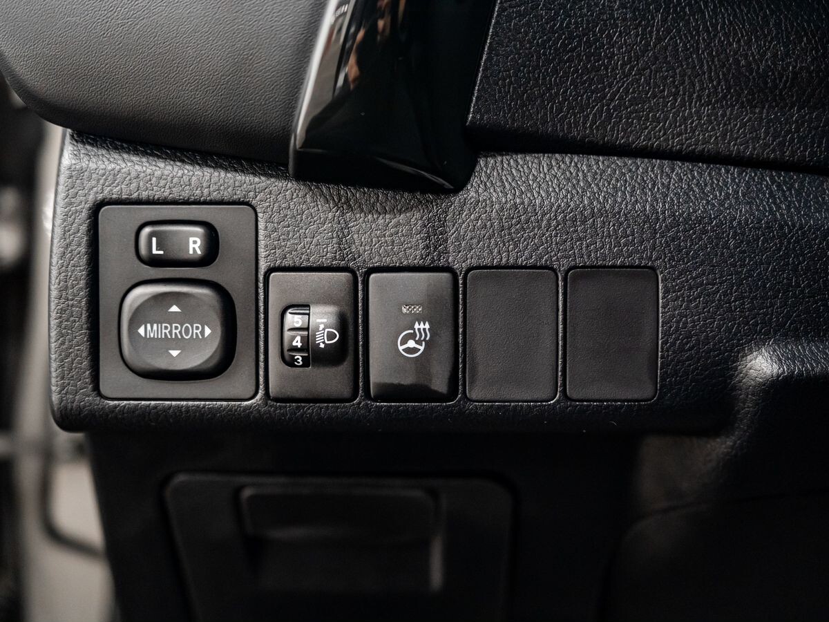 Toyota Corolla 2016 - фото автомобиля