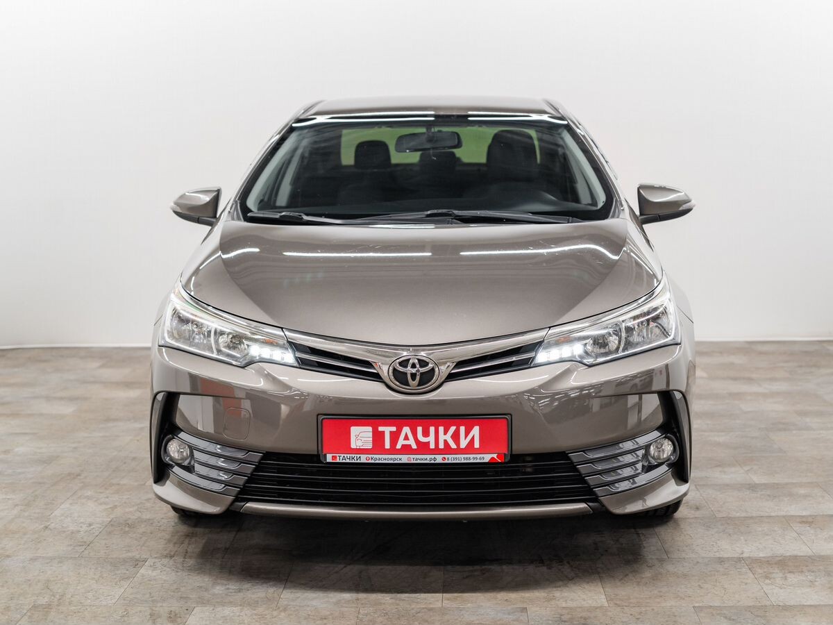 Toyota Corolla 2016 - фото автомобиля