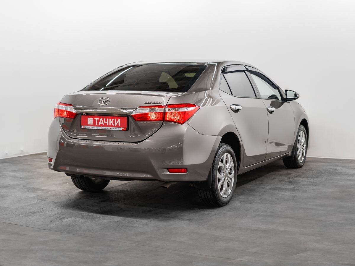 Toyota Corolla 2016 - фото автомобиля