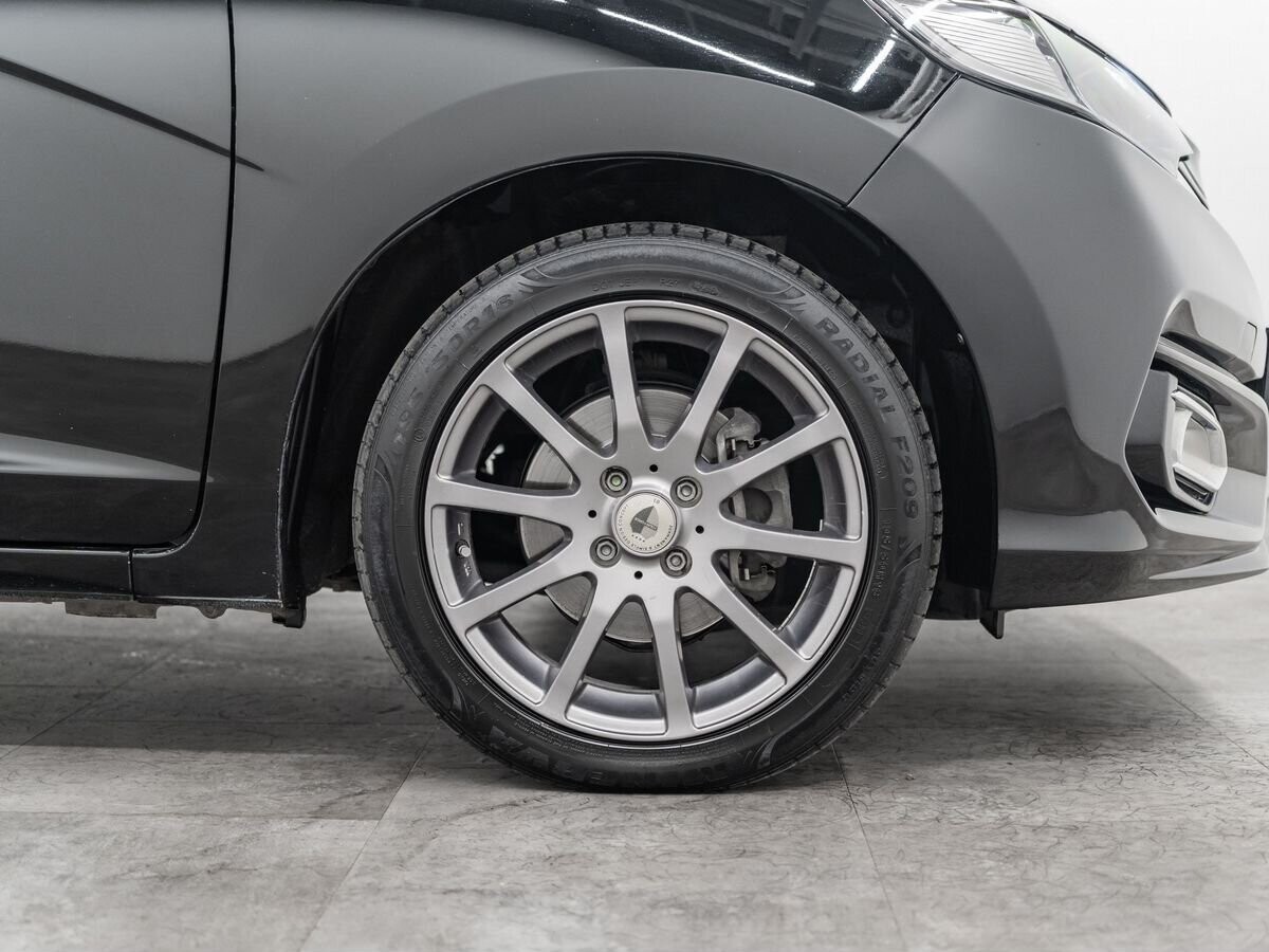 Honda Fit 2019 - фото автомобиля