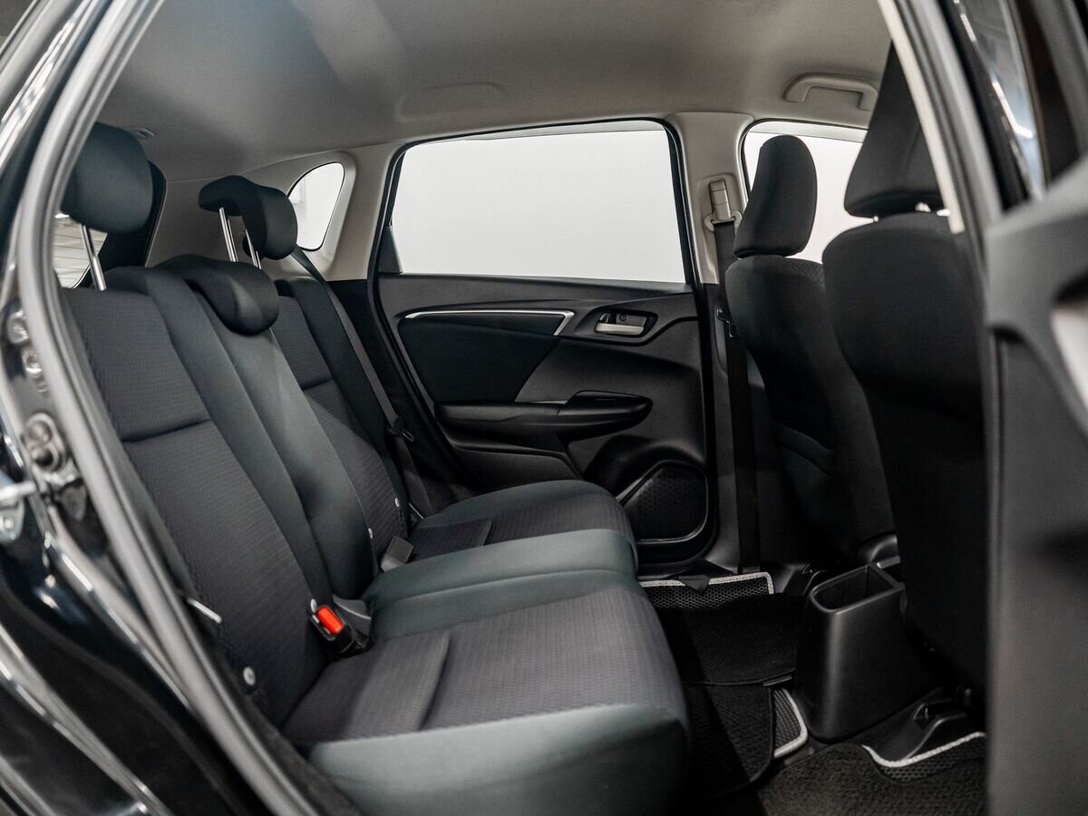 Honda Fit 2019 - фото автомобиля