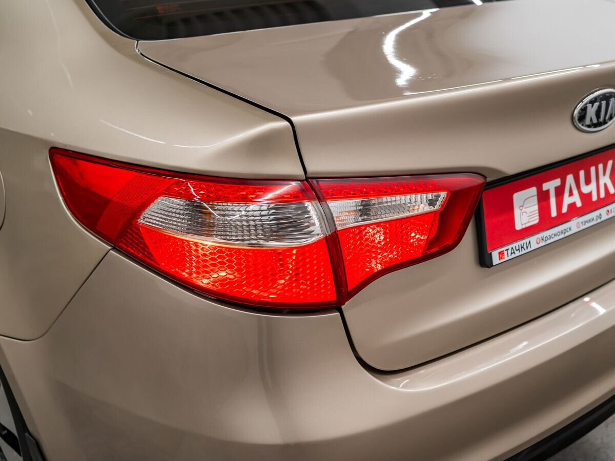 Kia Rio 2012 - фото автомобиля
