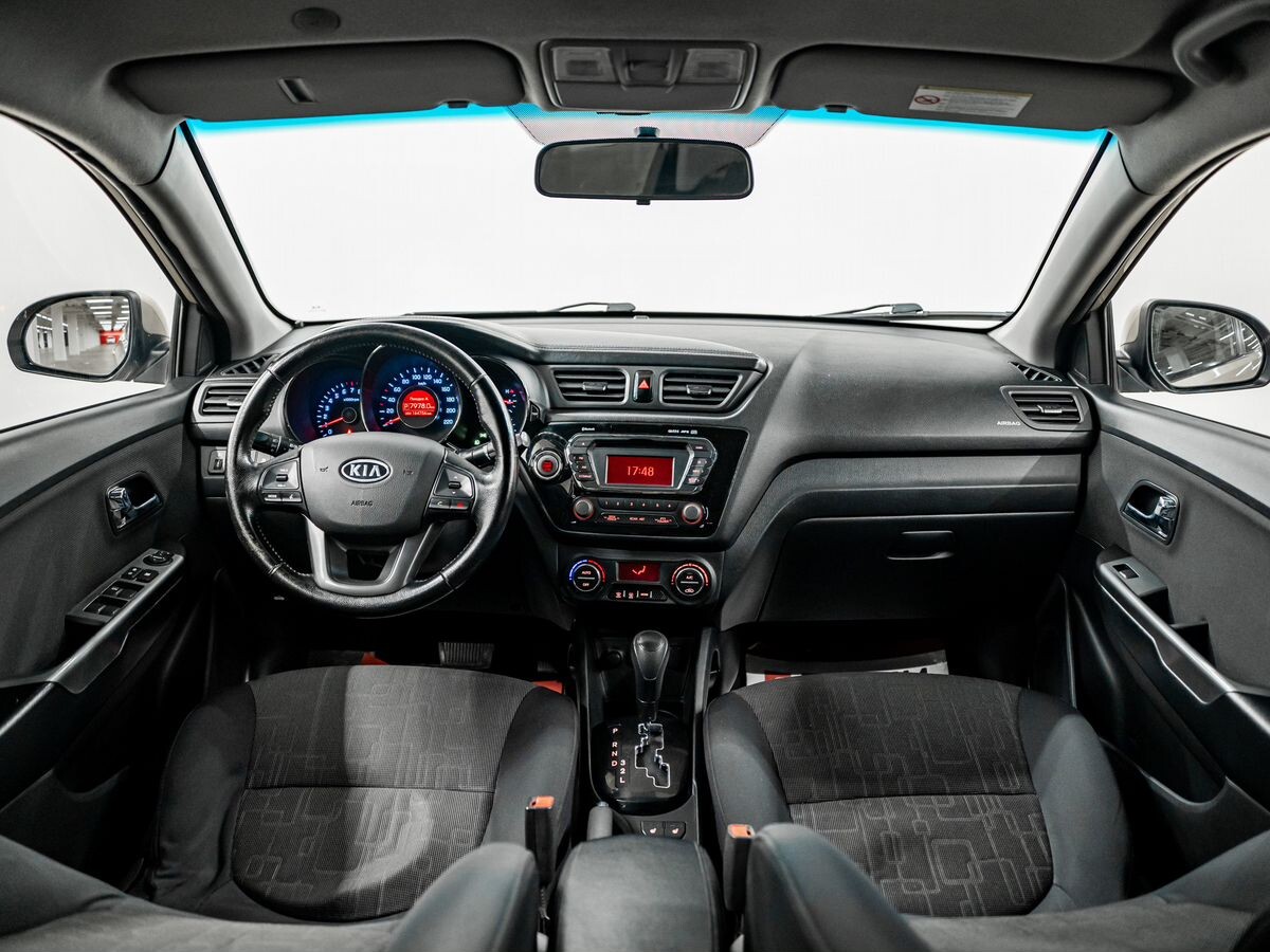 Kia Rio 2012 - фото автомобиля