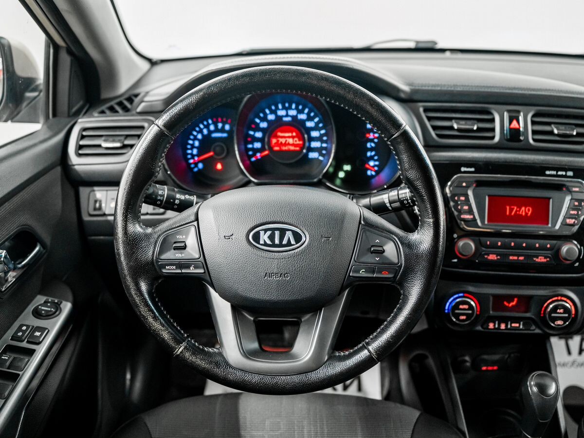 Kia Rio 2012 - фото автомобиля
