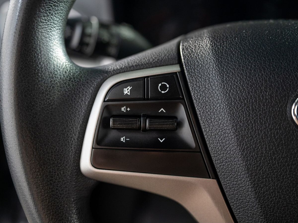 Hyundai Solaris 2018 - фото автомобиля