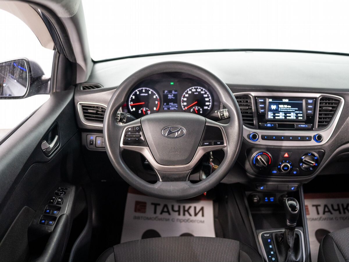Hyundai Solaris 2018 - фото автомобиля
