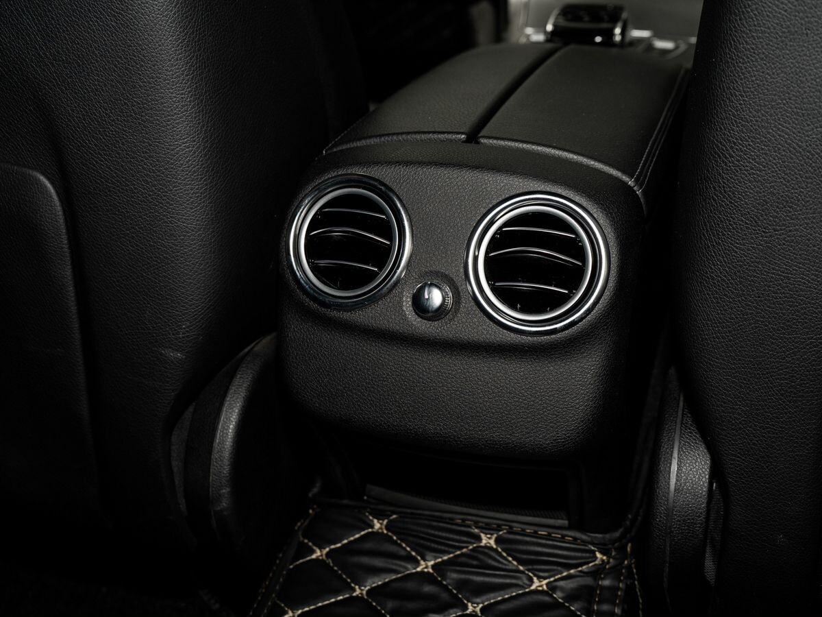 Mercedes-Benz C-Class 2014 - фото автомобиля