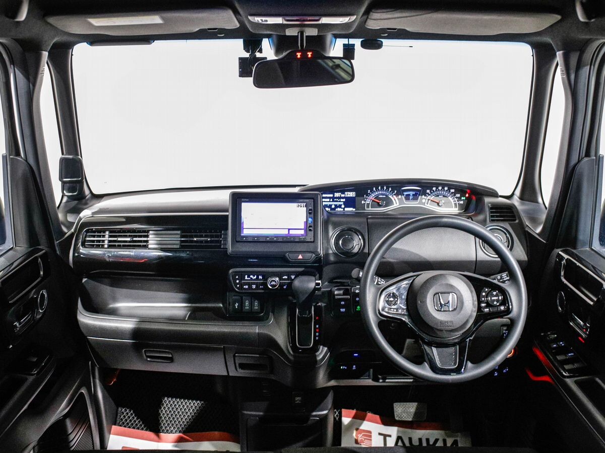 Honda N-BOX 2022 - фото автомобиля