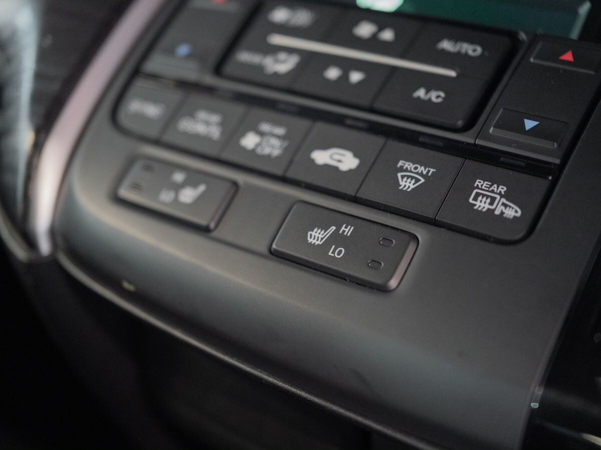 Honda Stepwgn 2015 - фото автомобиля