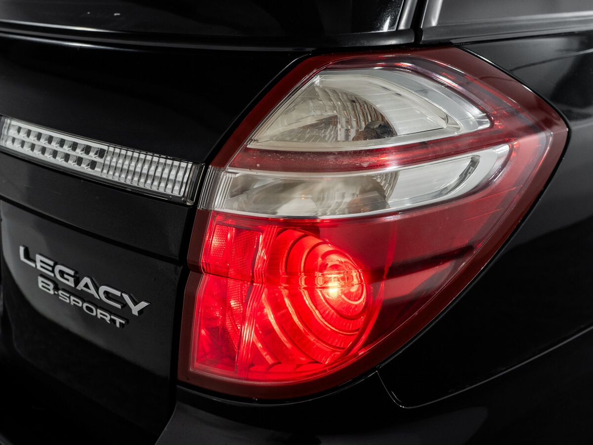 Subaru Legacy 2007 - фото автомобиля