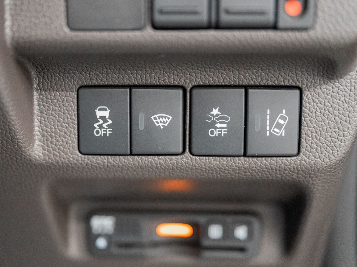Honda Freed+ 2021 - фото автомобиля