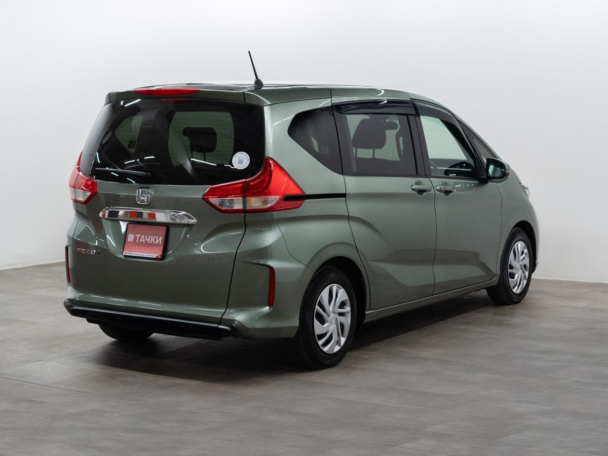 Honda Freed+ 2021 - фото автомобиля