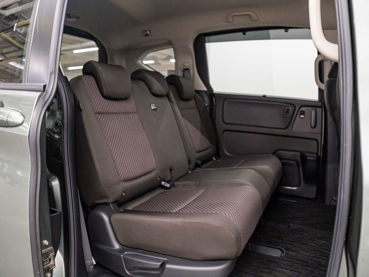 Honda Freed+ 2021 - фото автомобиля