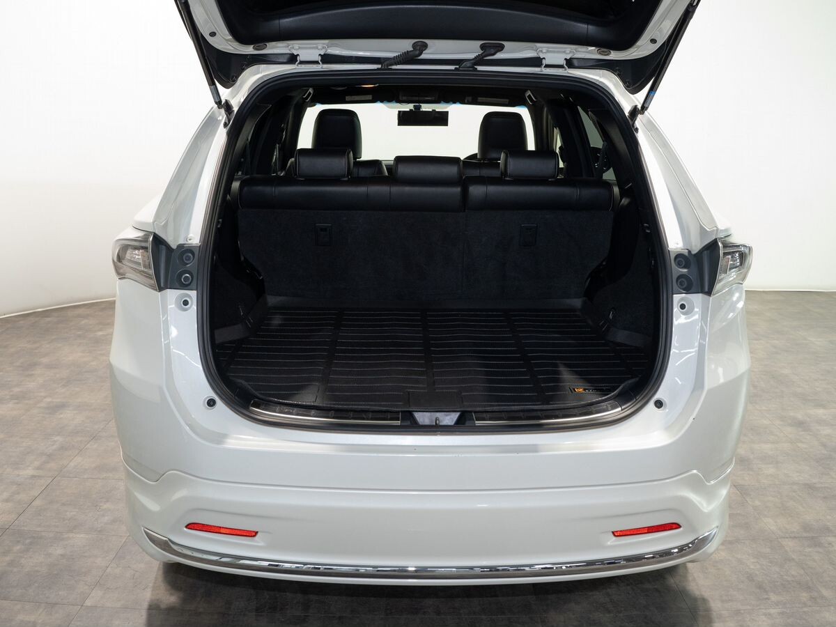 Toyota Harrier 2016 - фото автомобиля