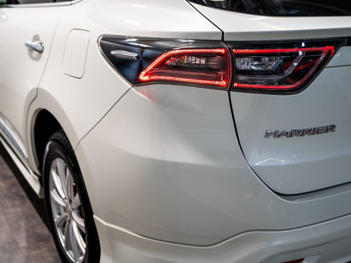 Toyota Harrier 2016 - фото автомобиля