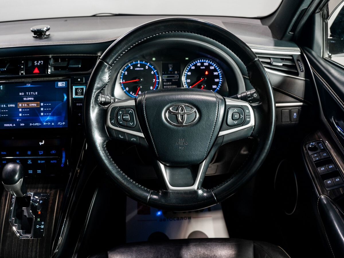 Toyota Harrier 2016 - фото автомобиля