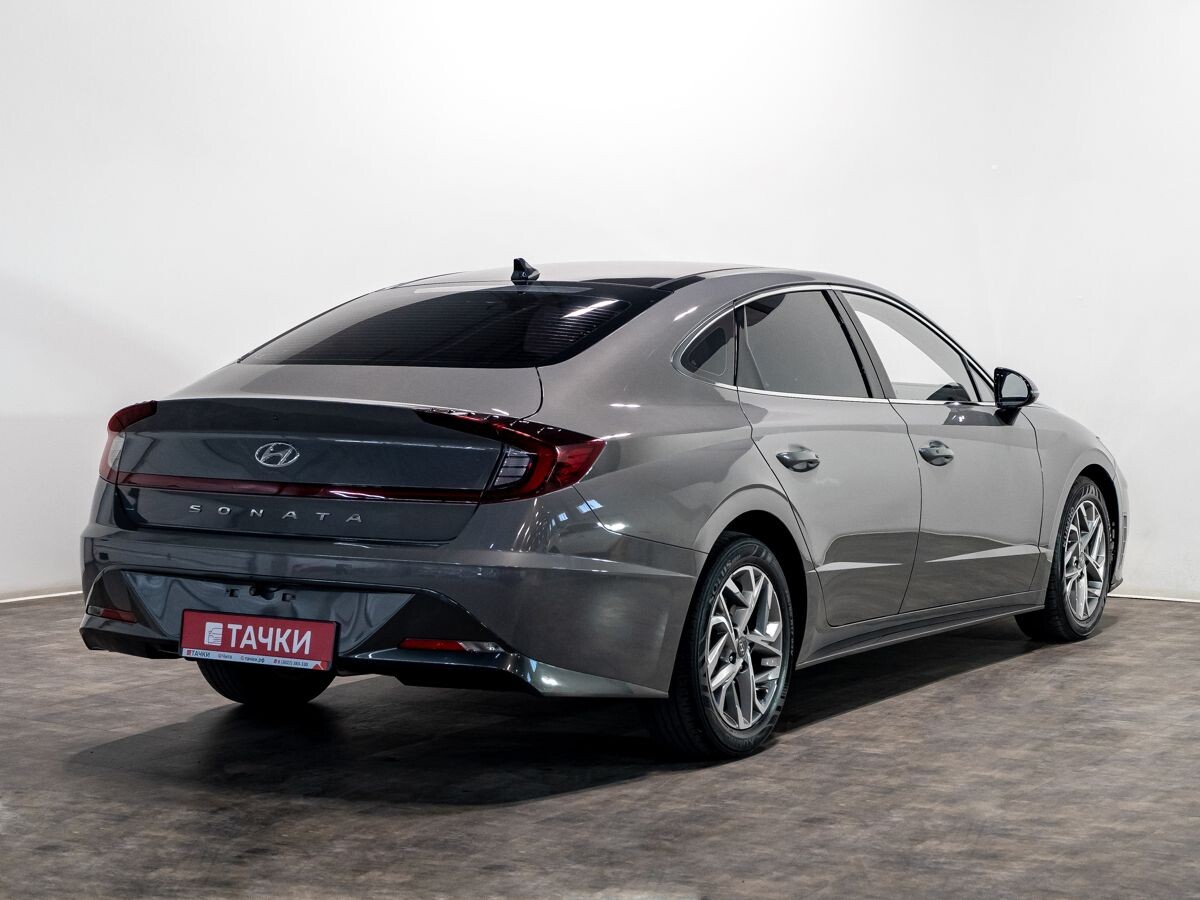 Hyundai Sonata 2020 - фото автомобиля