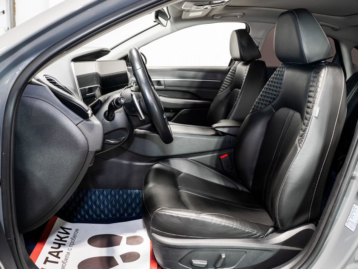 Hyundai Sonata 2020 - фото автомобиля