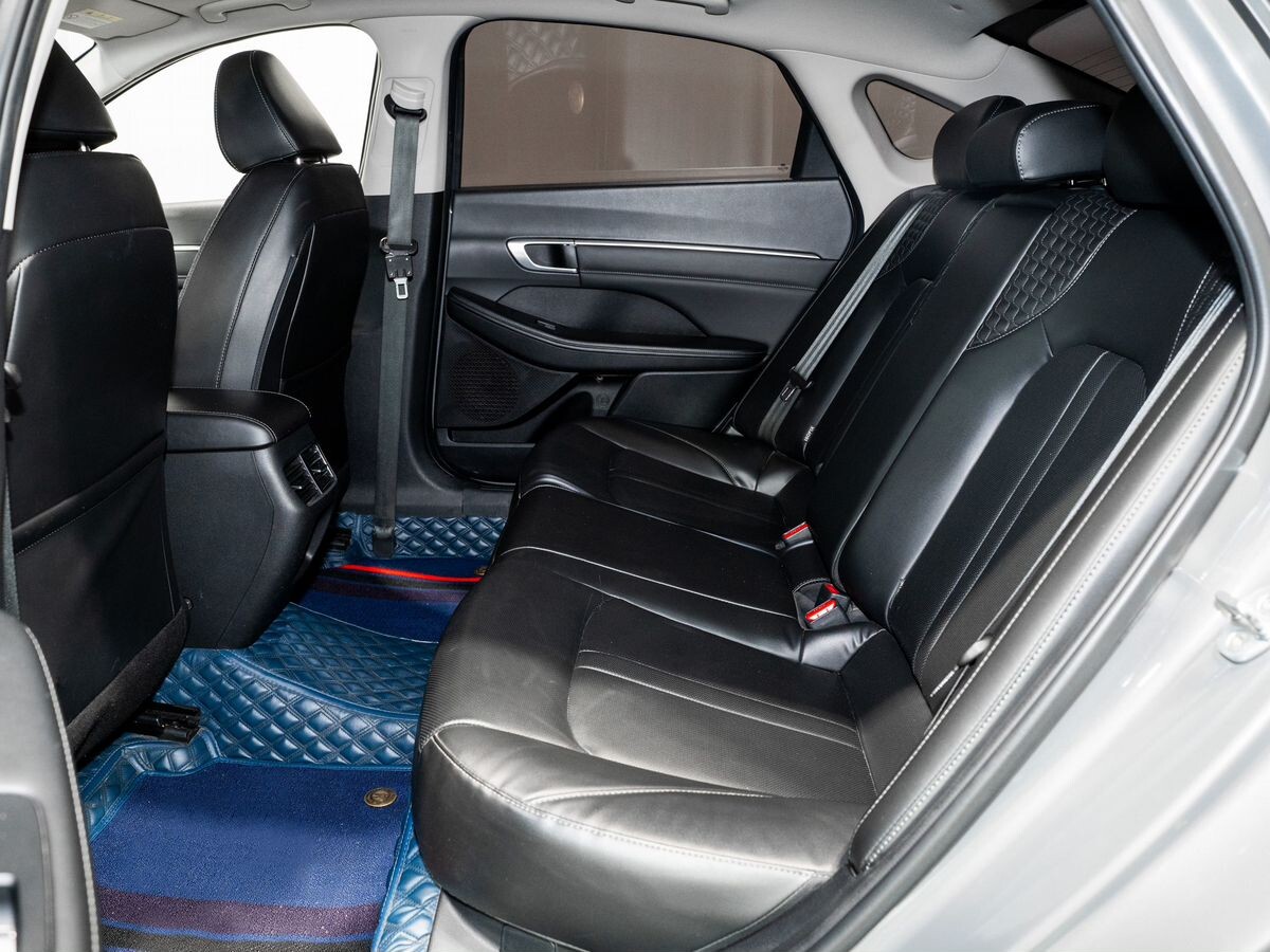 Hyundai Sonata 2020 - фото автомобиля