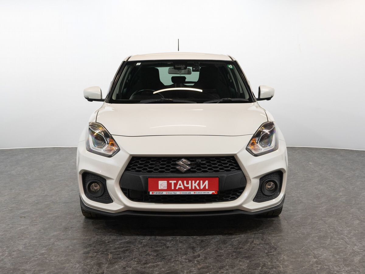 Suzuki Swift 2021 - фото автомобиля