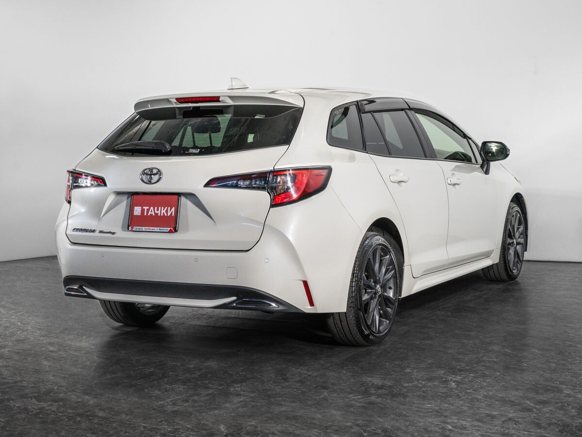Toyota Corolla 2020 - фото автомобиля