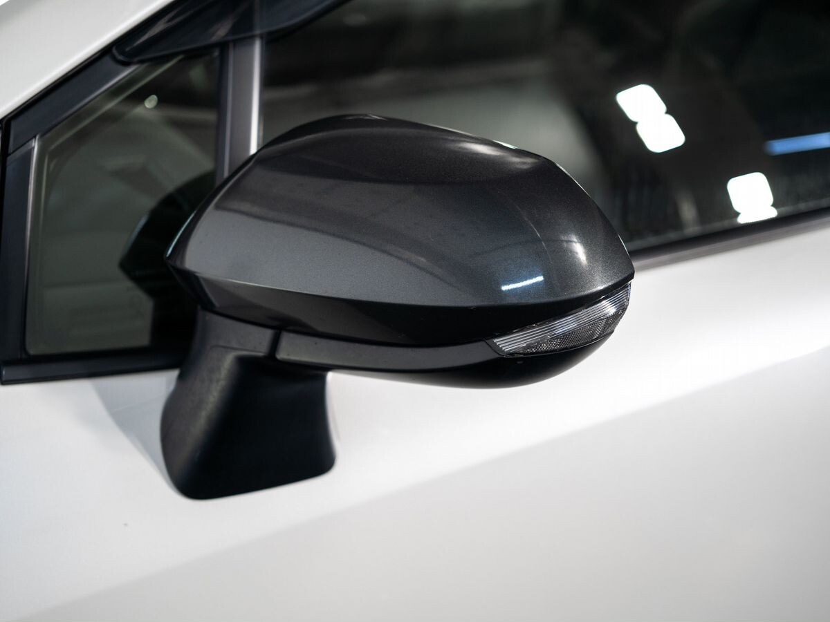 Toyota Corolla 2020 - фото автомобиля
