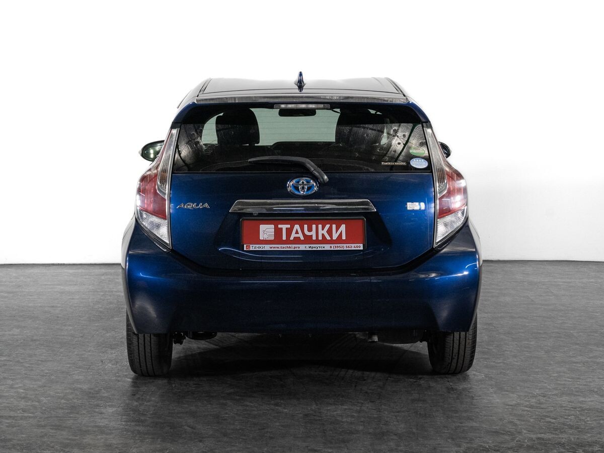 Toyota Aqua 2016 - фото автомобиля
