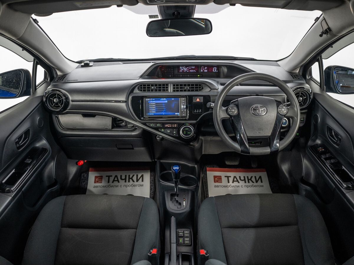 Toyota Aqua 2016 - фото автомобиля