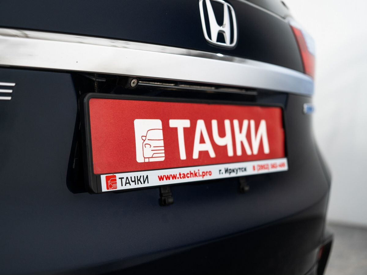 Honda Shuttle 2019 - фото автомобиля