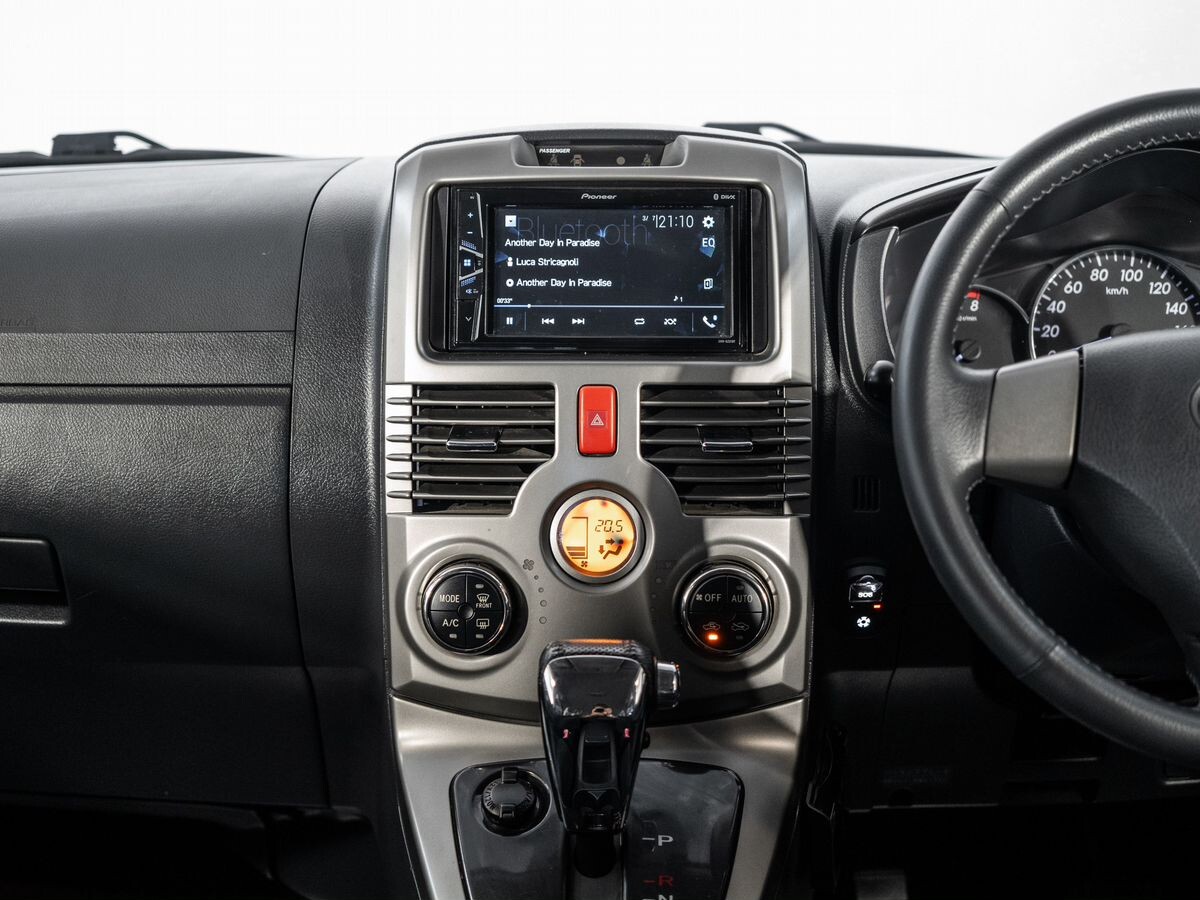 Daihatsu Be-Go 2012 - фото автомобиля