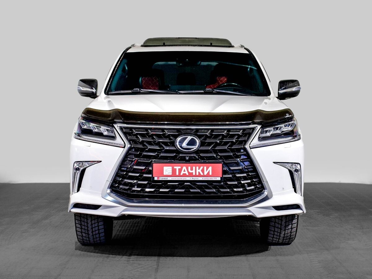 Lexus LX570 2017 - фото автомобиля