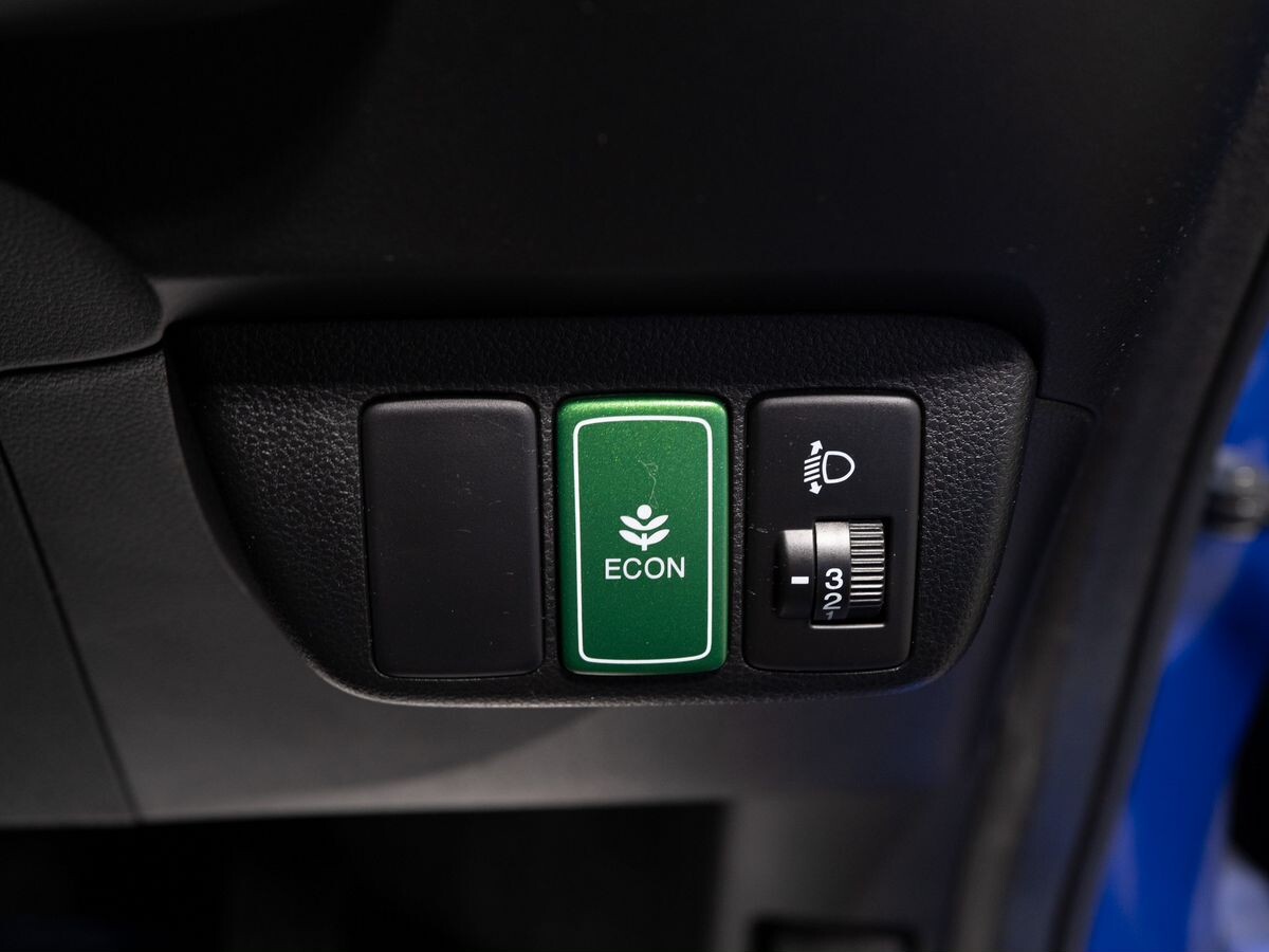 Honda Fit 2011 - фото автомобиля