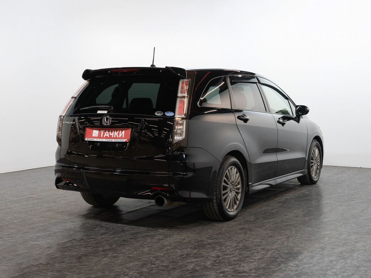 Honda Stream 2011 - фото автомобиля