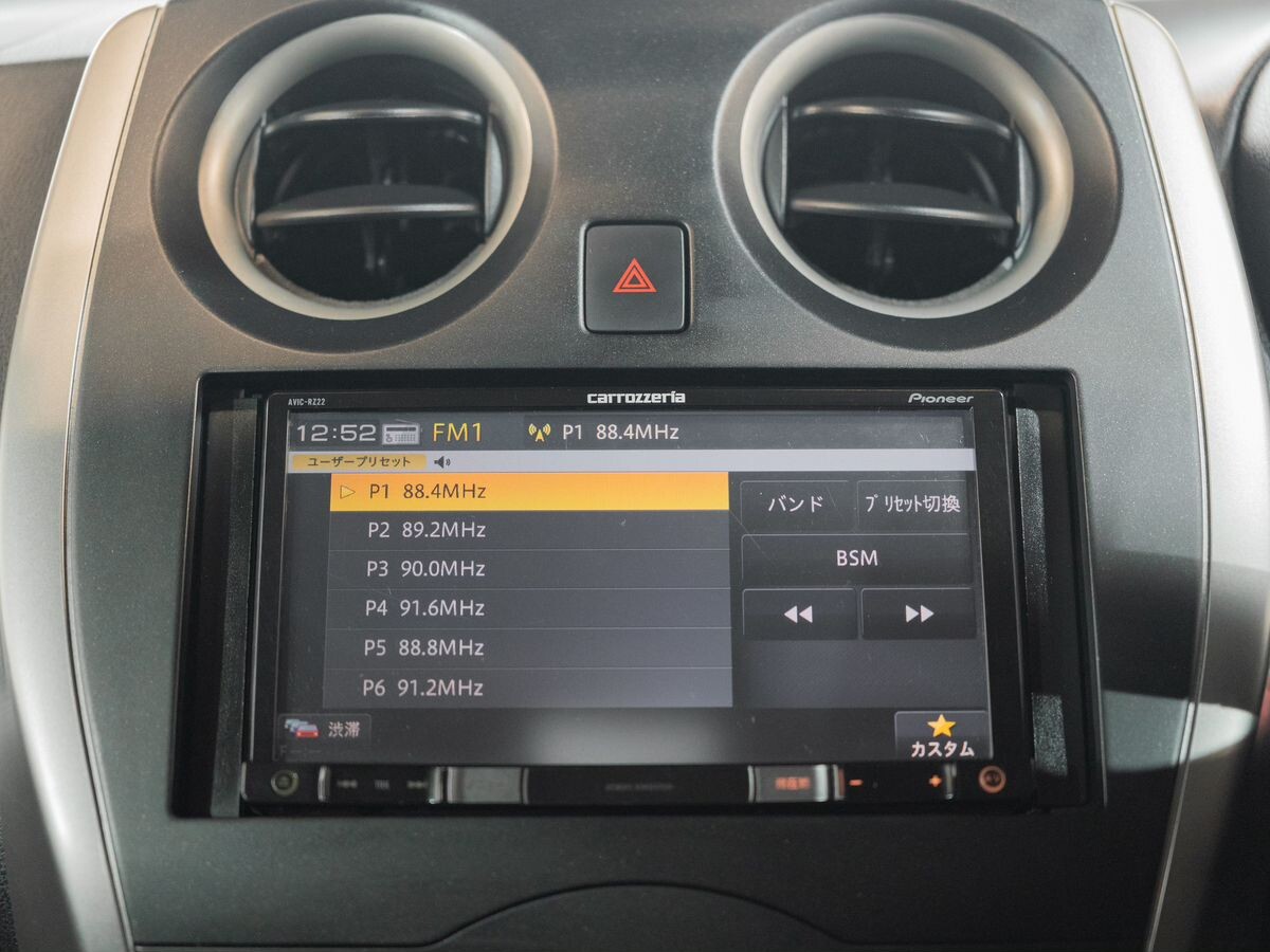 Nissan Note 2016 - фото автомобиля