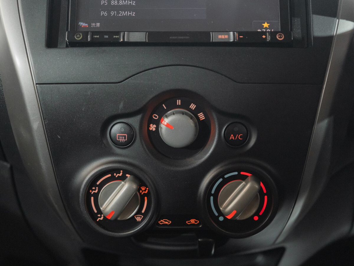 Nissan Note 2016 - фото автомобиля