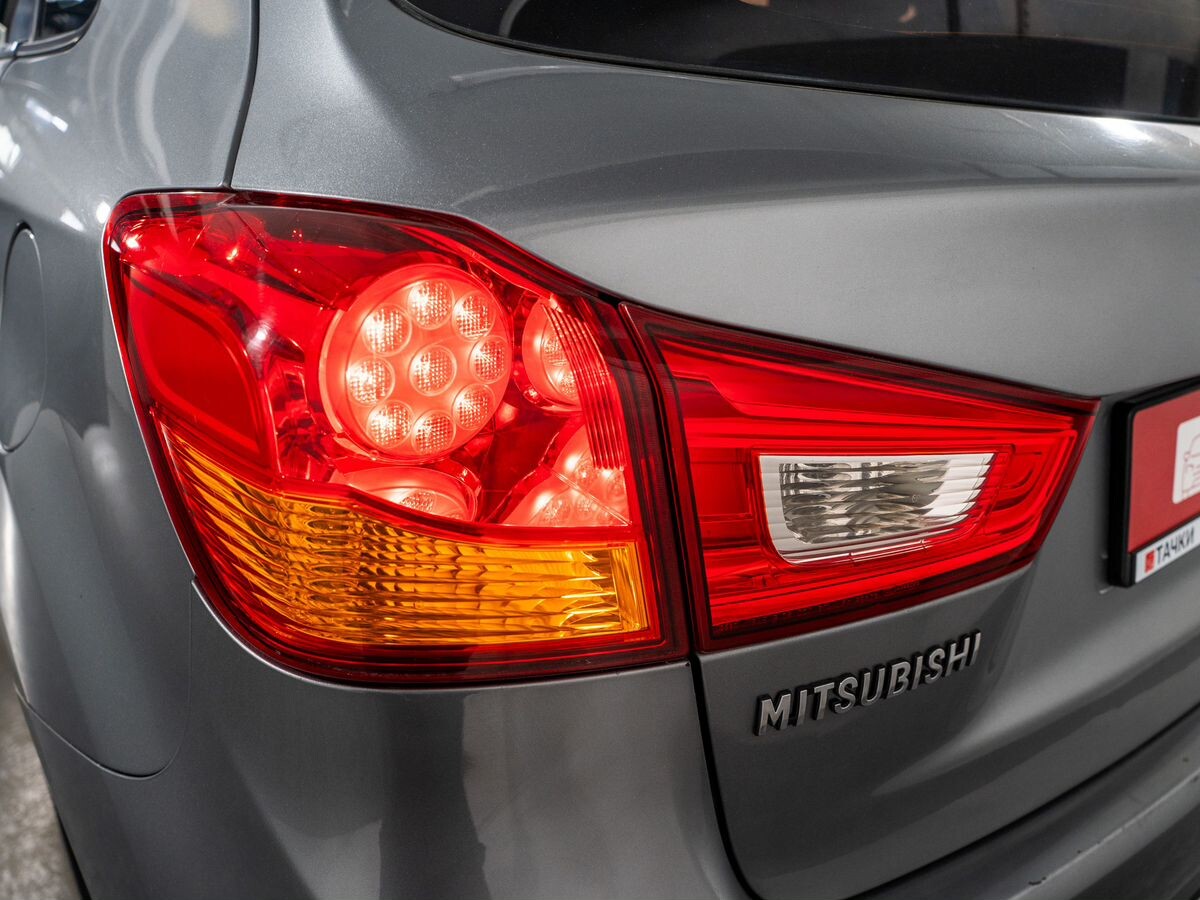 Mitsubishi ASX 2012 - фото автомобиля