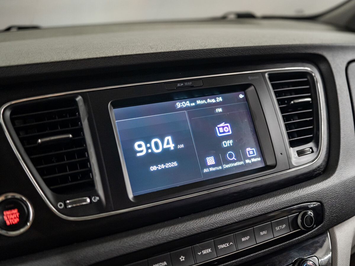Kia Carnival 2019 - фото автомобиля